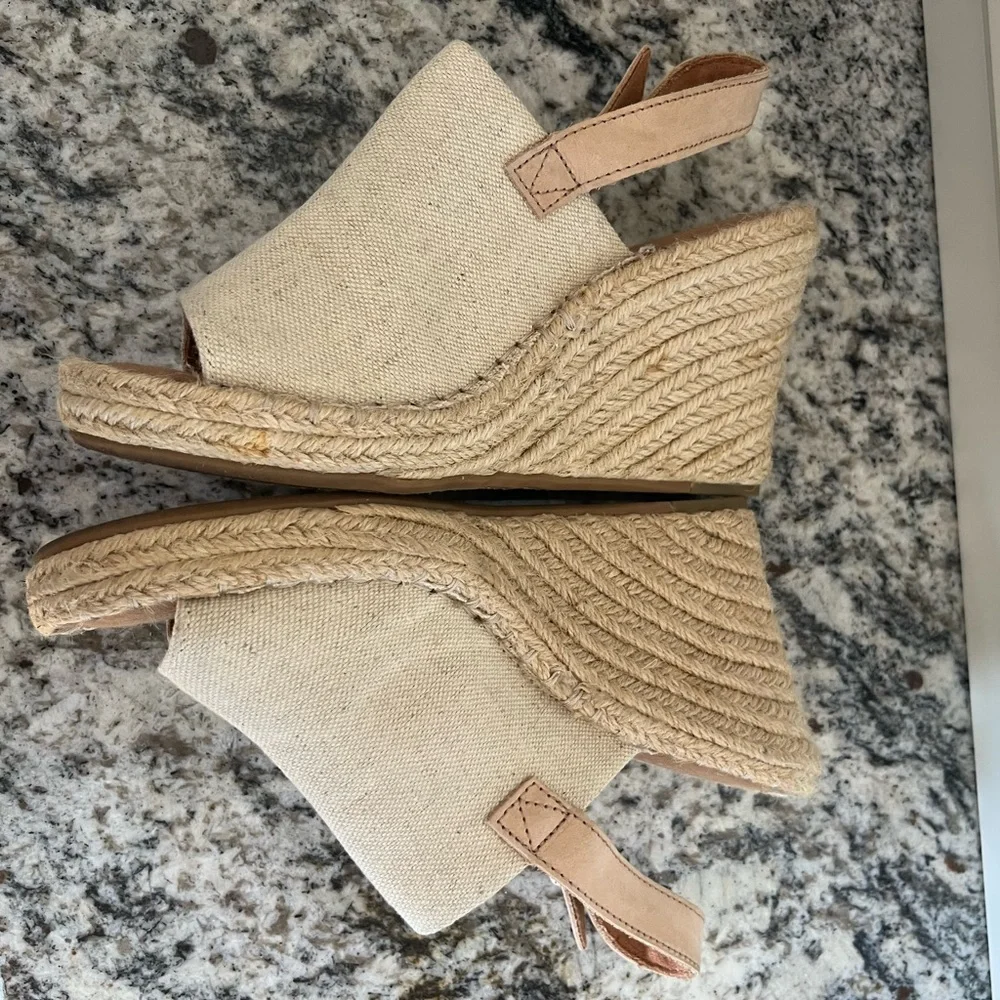 Toms Beige Canvas Espadrille Slingback Sandals